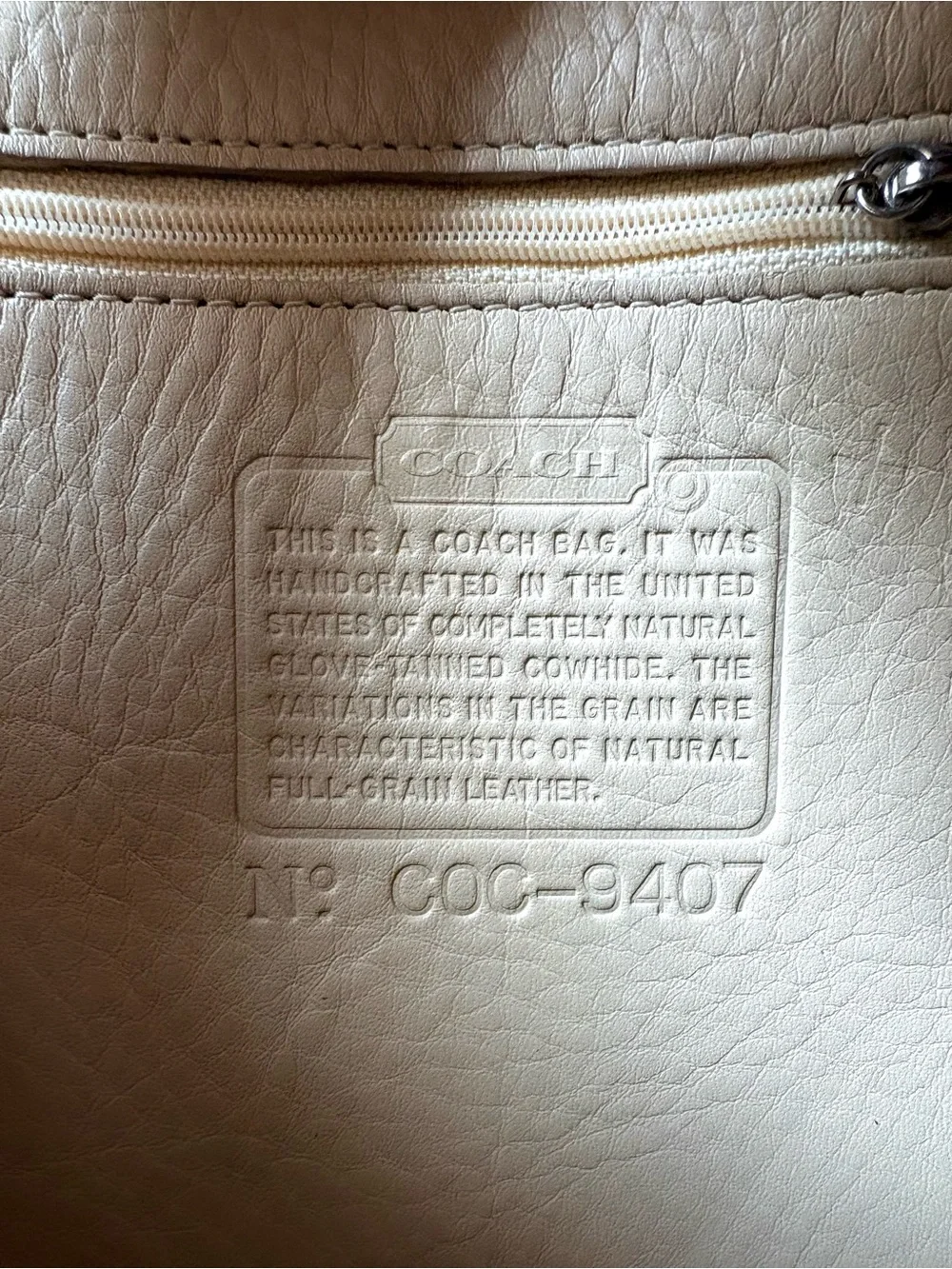 Vintage Coach 9407 East West Slim Shoulder Bag Desert Cream Leather Y2K